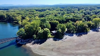 3181 North Ave, Burlington, VT 05408