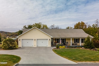 3602 Gilland Dr, Sevierville, TN 37862