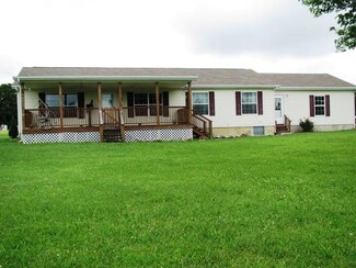 6884 N Farm Road 209, Strafford, MO 65757