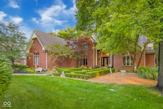 1438 Eagle Trace Ct, Greenwood, IN 46143
