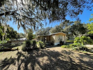35446 Orange Grove Ln, Leesburg, FL 34788