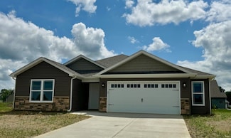 2437 Mohr Dr, Kokomo, IN 46902