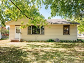 7319 Dawn Ave, Inver Grove Heights, MN 55076