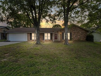 1668 Donna Dr, Rosepine, LA 70659