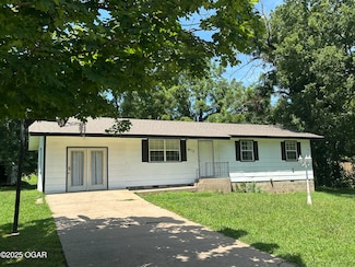 613 Stephens St, Neosho, MO 64850