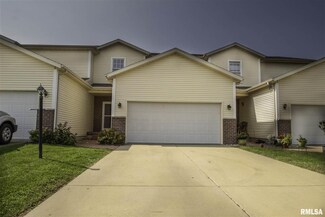 1513 Big Red Dr, Metamora, IL 61548