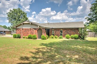900 S Anthony St, Muskogee, OK 74403