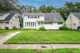 213 Elizabeth Ave, Iselin, NJ 08830
