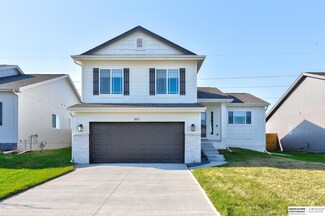 16911 Nebraska Ave, Omaha, NE 68116