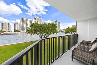800 Parkview Dr Unit 221, Hallandale Beach, FL 33009