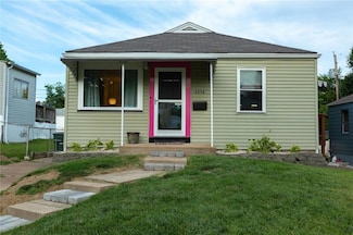 3258 Voerster Ave, Saint Louis, MO 63139