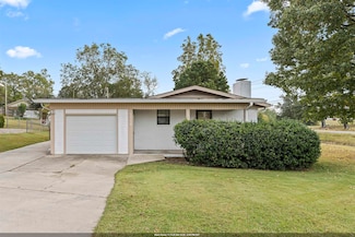 1310 Elm Dr SE, Cullman, AL 35055