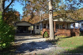 32181 Venture Rd, Stover, MO 65078