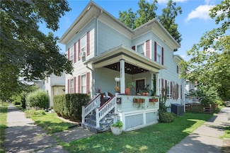 842 N Aurora St, Ithaca, NY 14850