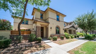 914 S Osborn Ln, Gilbert, AZ 85296