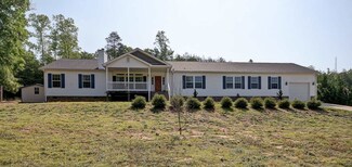 274 Hamilton Rd, Marietta, SC 29661