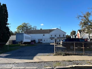 425 Race St, Sunbury, PA 17801