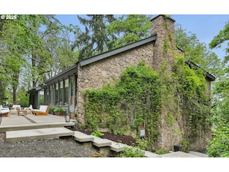 9335 NW Roseway Ave, Portland, OR 97231