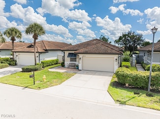 10553 Avila Cir, Fort Myers, FL 33913