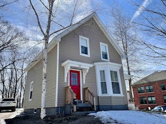 27 Hawthorne St, Laconia, NH 03246