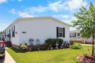 9854 Townsquare Blvd, Fenton, MI 48430