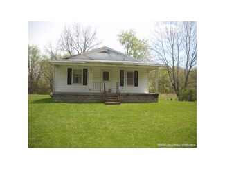 12140 Crawford Rd NE, Palmyra, IN 47164