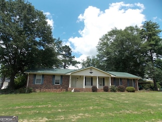 1253 Gatewood Dr, Lawrenceville, GA 30043