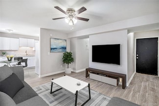 3373 S Alcott St Unit 3, Englewood, CO 80110