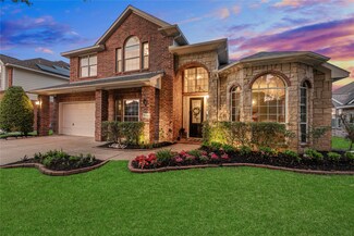 10018 Red Mesa Dr, Houston, TX 77095