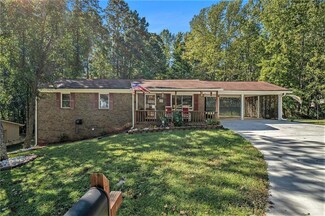 3075 Tara Woods Dr, Douglasville, GA 30135