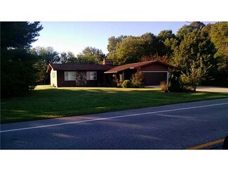 313 S Defiance St, West Unity, OH 43570