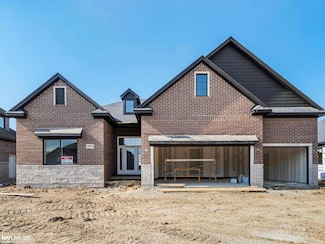 19279 Springbrook Dr Unit 175, Macomb, MI 48044