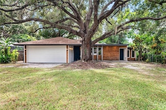 2234 Phillippi St, Sarasota, FL 34231