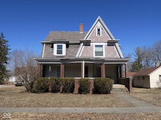 224 W Main St, Ladoga, IN 47954