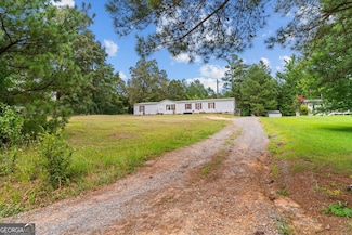 127 Applewood Ln, Chatsworth, GA 30705