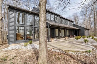 14704 Walnut Creek Dr, Fort Wayne, IN 46814
