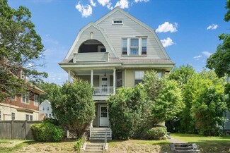 60 June St, Worcester, MA 01602