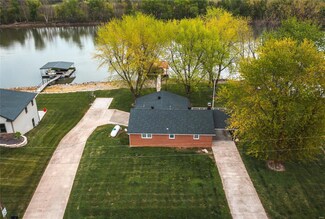 10524 Marina Rd, Jefferson City, MO 65101