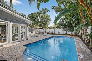 1604 NE 17th St, Fort Lauderdale, FL 33305