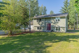 3556 Wildwood Dr, North Pole, AK 99705