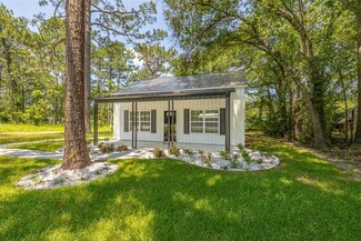 2211 Black Rd, Darien, GA 31305