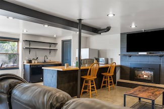 15655 Mullan Rd, Missoula, MT 59808