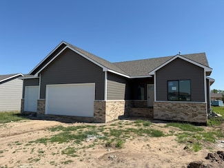 2131 E Cedar Tree Cir, Park City, KS 67219