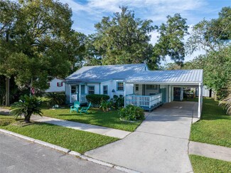 216 NW Main St, Williston, FL 32696