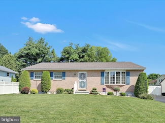 809 Whitner Rd, Reading, PA 19605