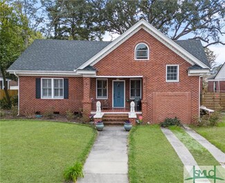 325 E 56th St, Savannah, GA 31405