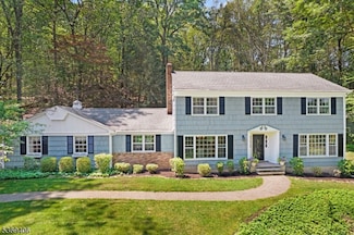 47 Mile Dr, Chester, NJ 07930