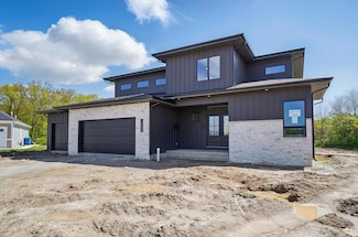 13222 Malfini Trail, Fort Wayne, IN 46845
