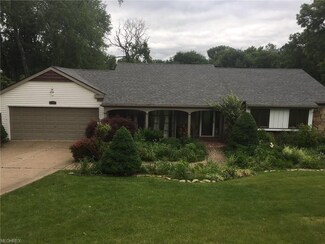 47721 Morningside Dr, Saint Clairsville, OH 43950