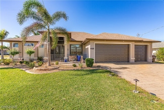 4718 SW 20th Ave, Cape Coral, FL 33914